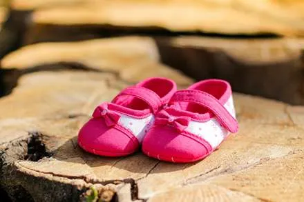 Zapatos de bebé rosas